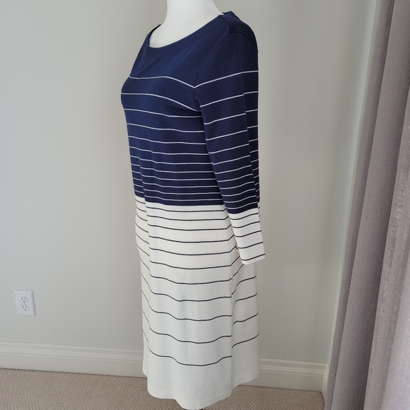 [M] Brooks Brothers Dress Blue and Cream - Picture 3 of 16